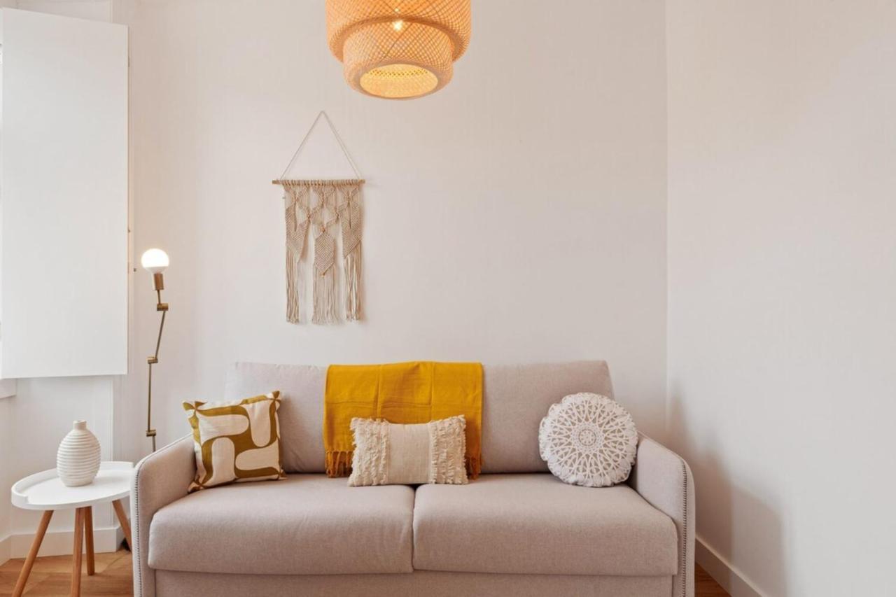 Modern Portuguese 1 Bedroom Apartment In Belem Lisbon Exterior photo