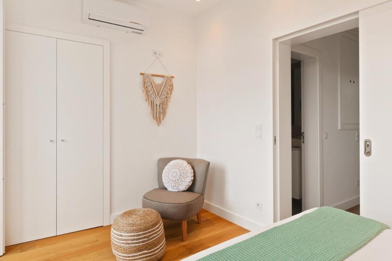 Modern Portuguese 1 Bedroom Apartment In Belem Lisbon Exterior photo